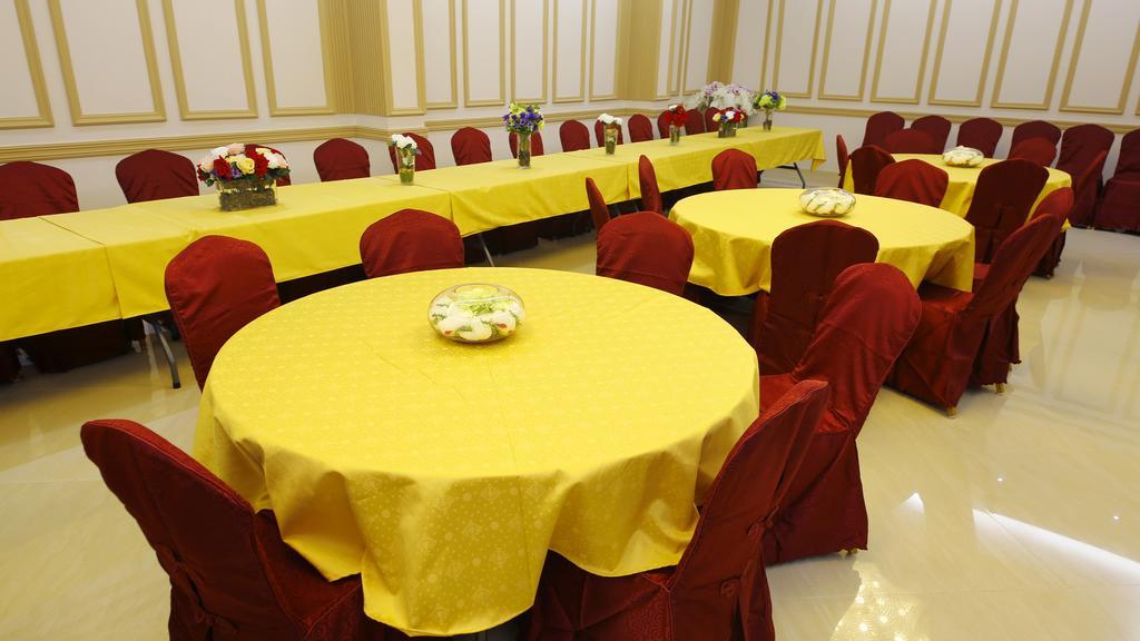 Muscat International Hotel Plaza Szalála Kültér fotó
